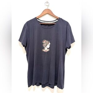 Confidence A Well-Read Woman Dark Navy 100% Organic Cotton T-Shirt Size 3XL